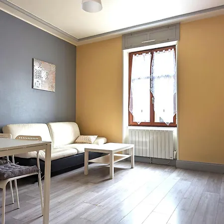 Le Mirage - 2 Chambres, Salon, Cuisine Equipee, Parking Et Wifi Gratuit Apartamento