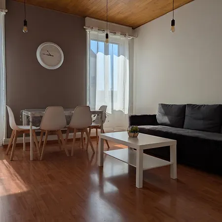 Le Mirage - 2 Chambres, Salon, Cuisine Equipee, Parking Et Wifi Gratuit Apartment *