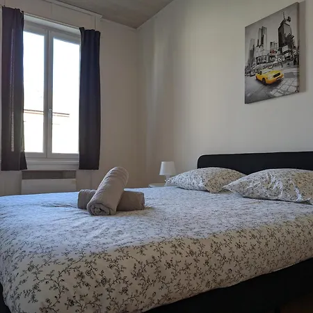 Le Mirage - 2 Chambres, Salon, Cuisine Equipee, Parking Et Wifi Gratuit